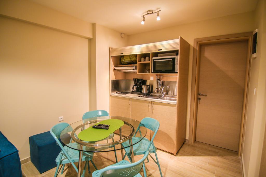 Ofrynio Deluxe Apartments Ofrinion Exterior photo